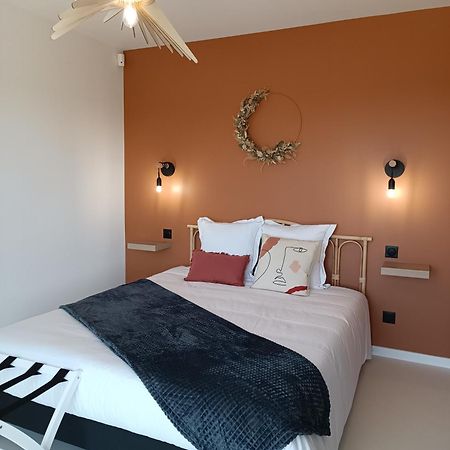 Maison Bailly Ducey-Les Cheris Extérieur photo