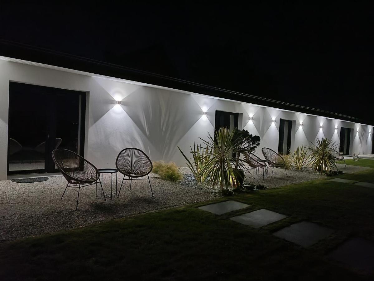 Maison Bailly Ducey-Les Cheris Extérieur photo