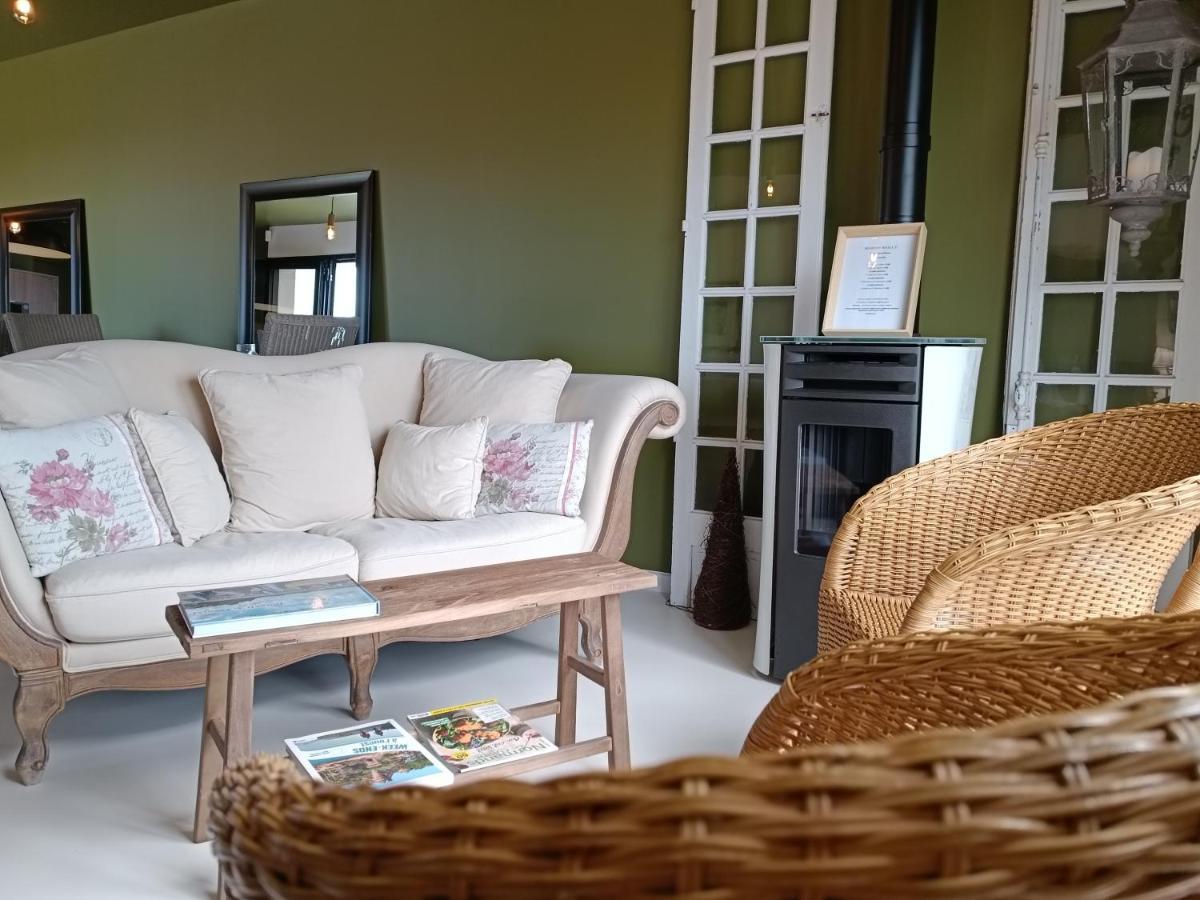 Maison Bailly Ducey-Les Cheris Extérieur photo